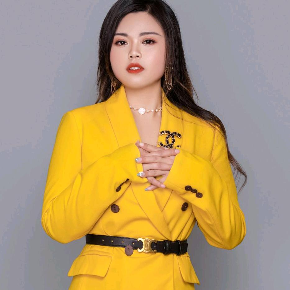 壁山.卡洛馨茹美业
