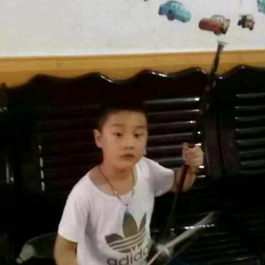 江都区丁沟镇峰丞乐器制作厂