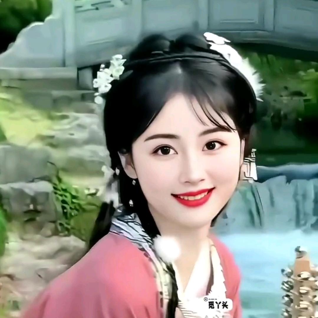 欣月