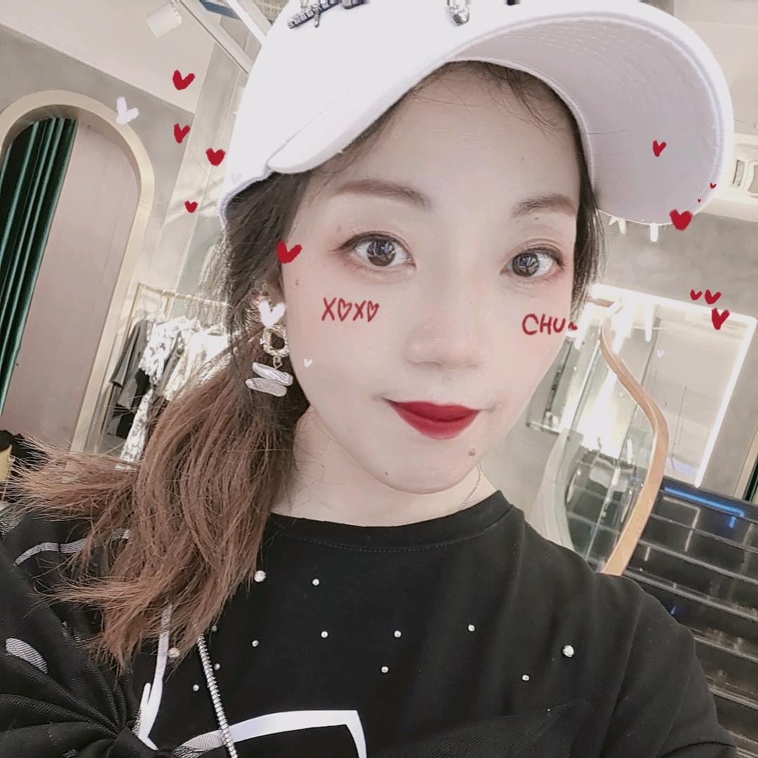 慧慧（服装达人）