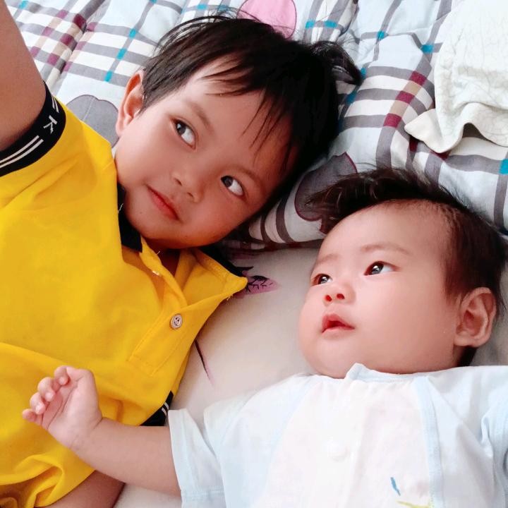 为家奋斗着的菇凉