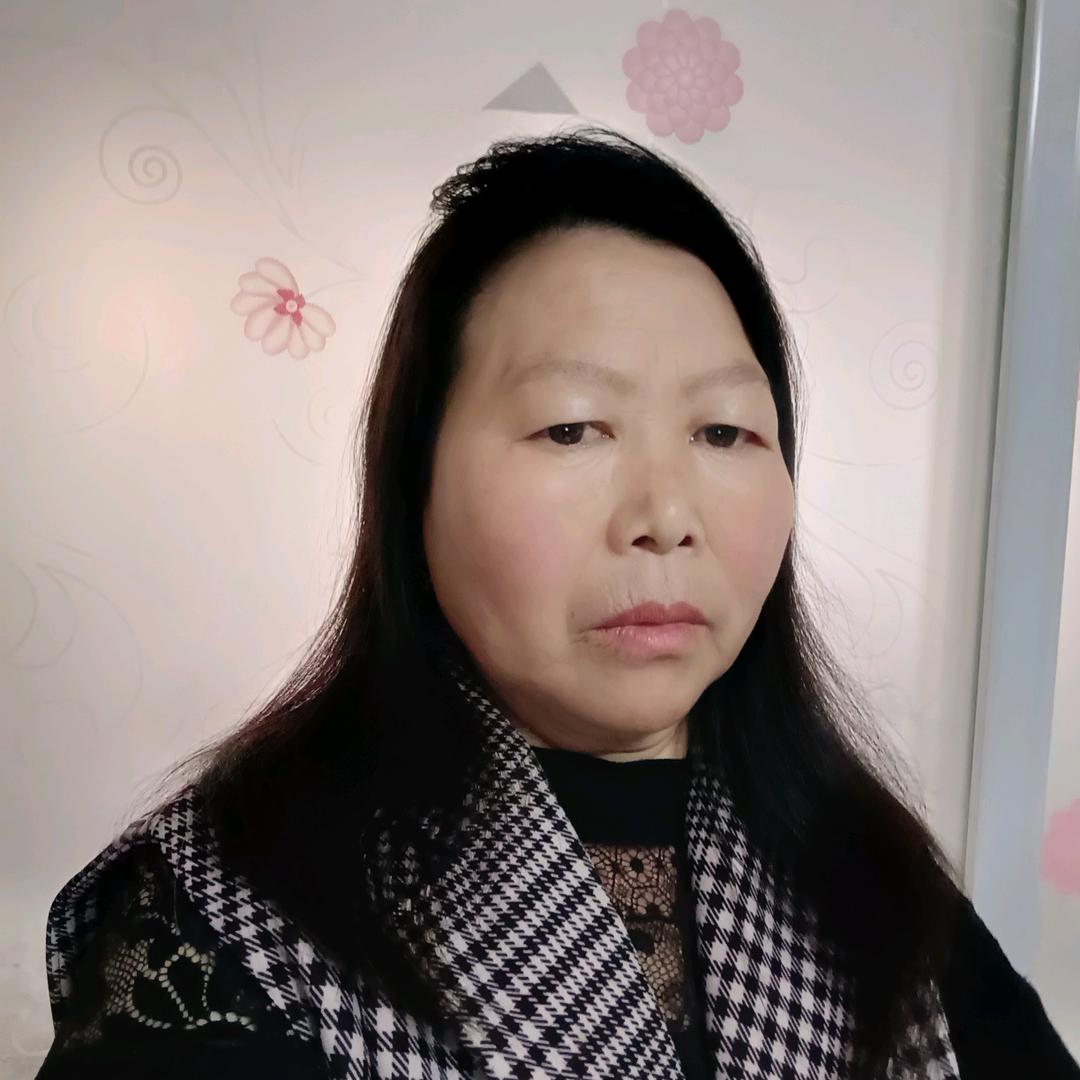 周二姐: