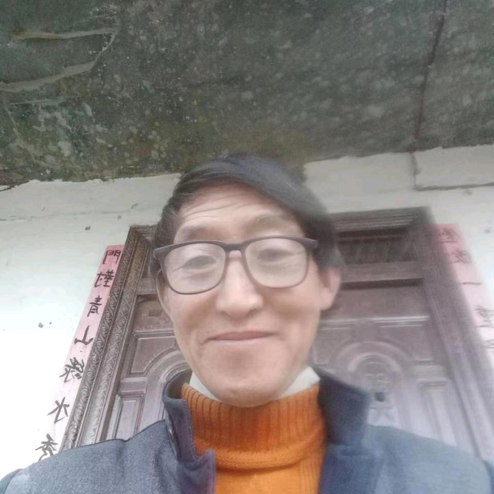 老王开播8:12晚上