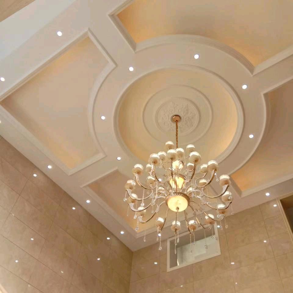 室内装修，常年在沈丘。