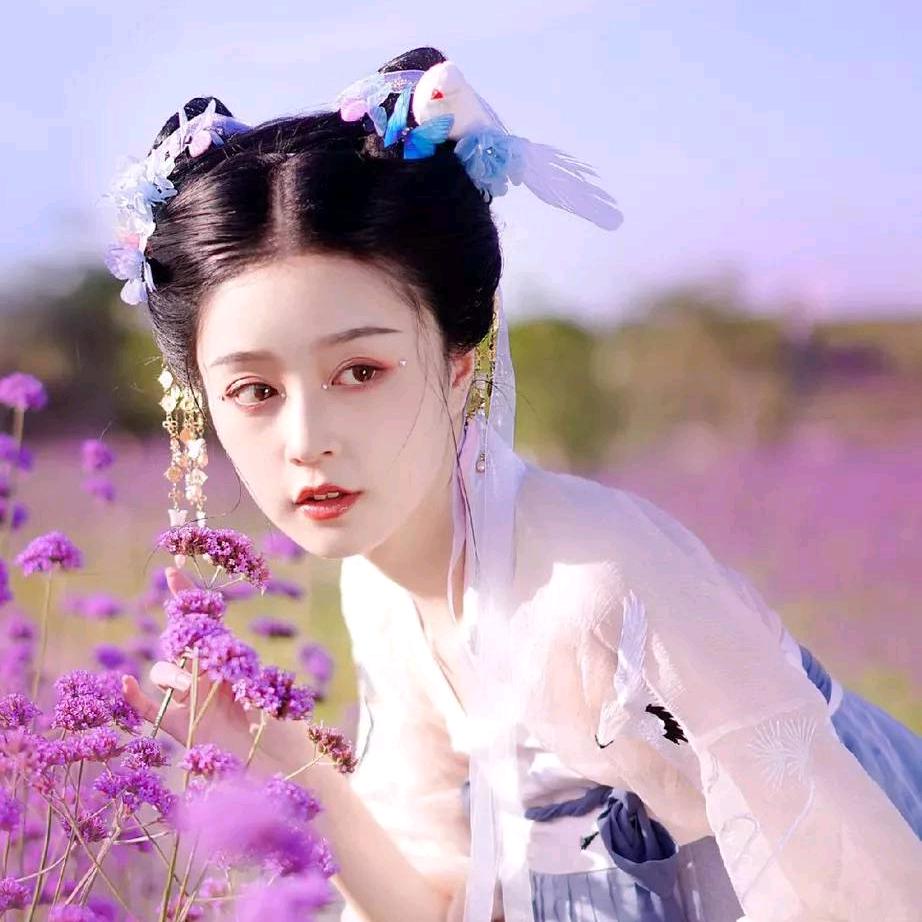 💗᭄💞⃨沧海一粟