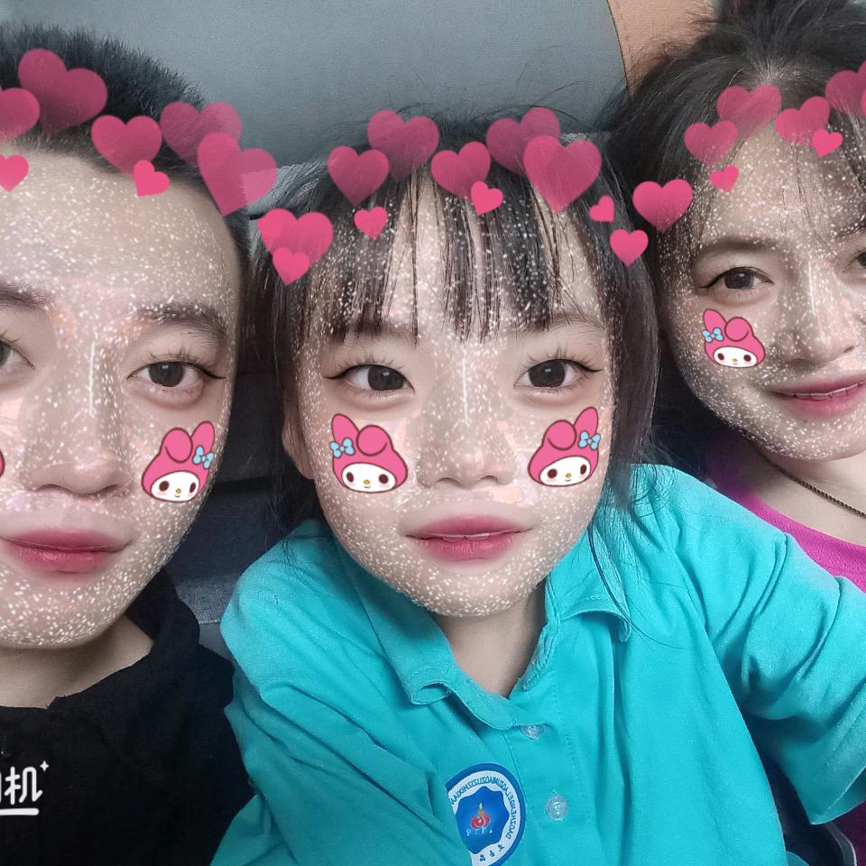 七四年的孙老虎承包各种宴席—条龙服