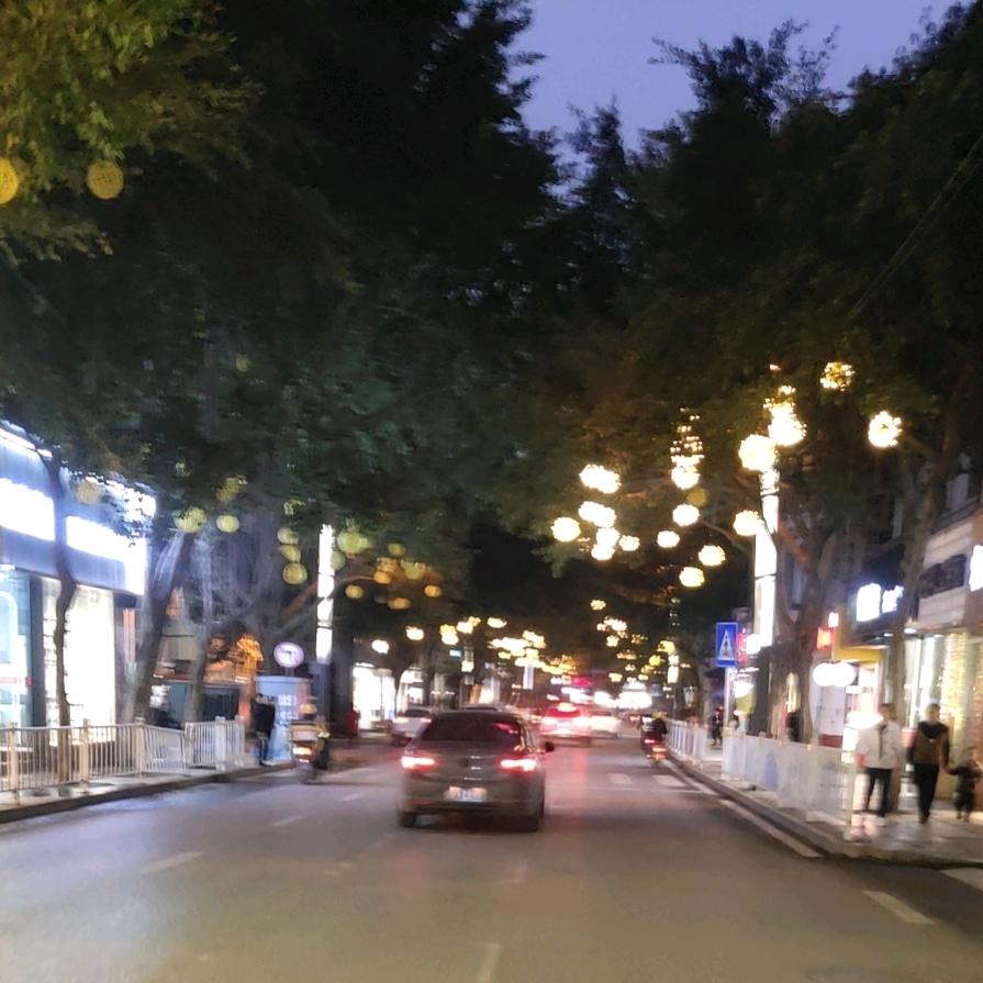 繁华落尽许你一世安然