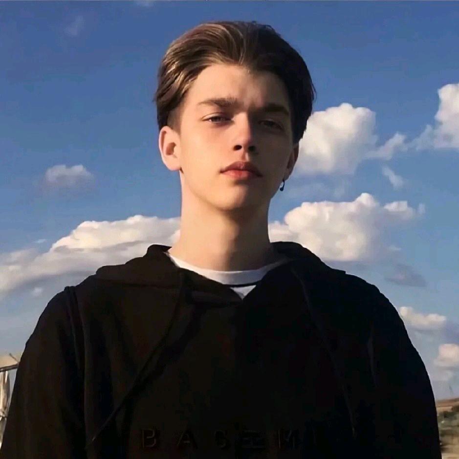 西瓜🍉说他爱吃蔡