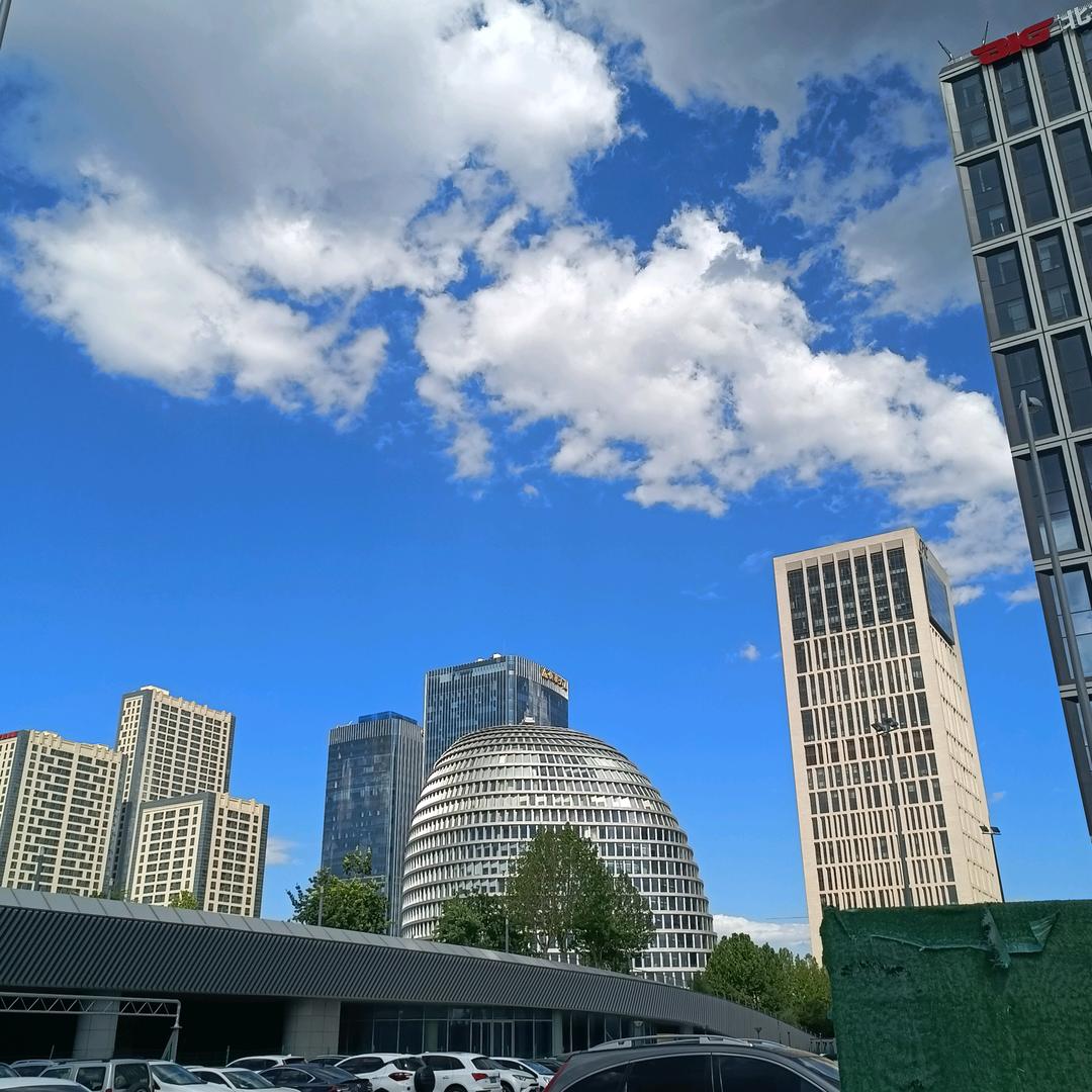 闭目听风