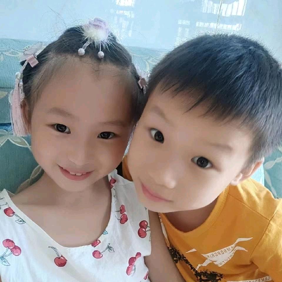 芮辰小不点