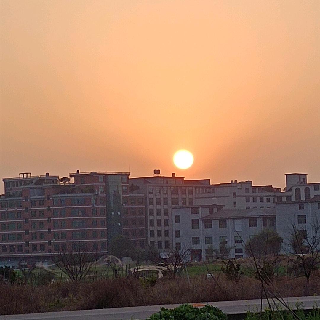 এ᭄故事外的人ོꦿ࿐