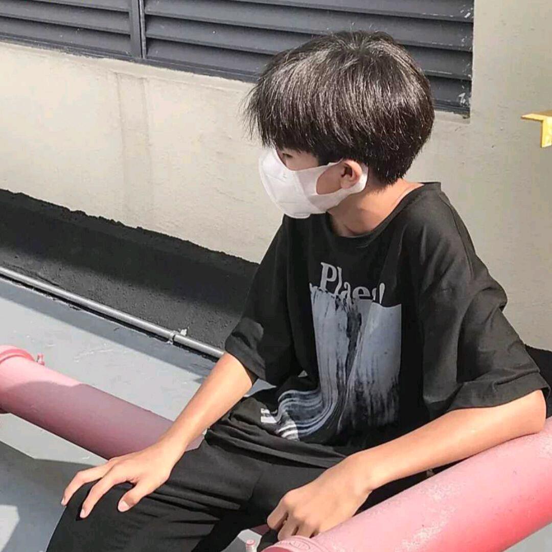 夜雨声烦.
