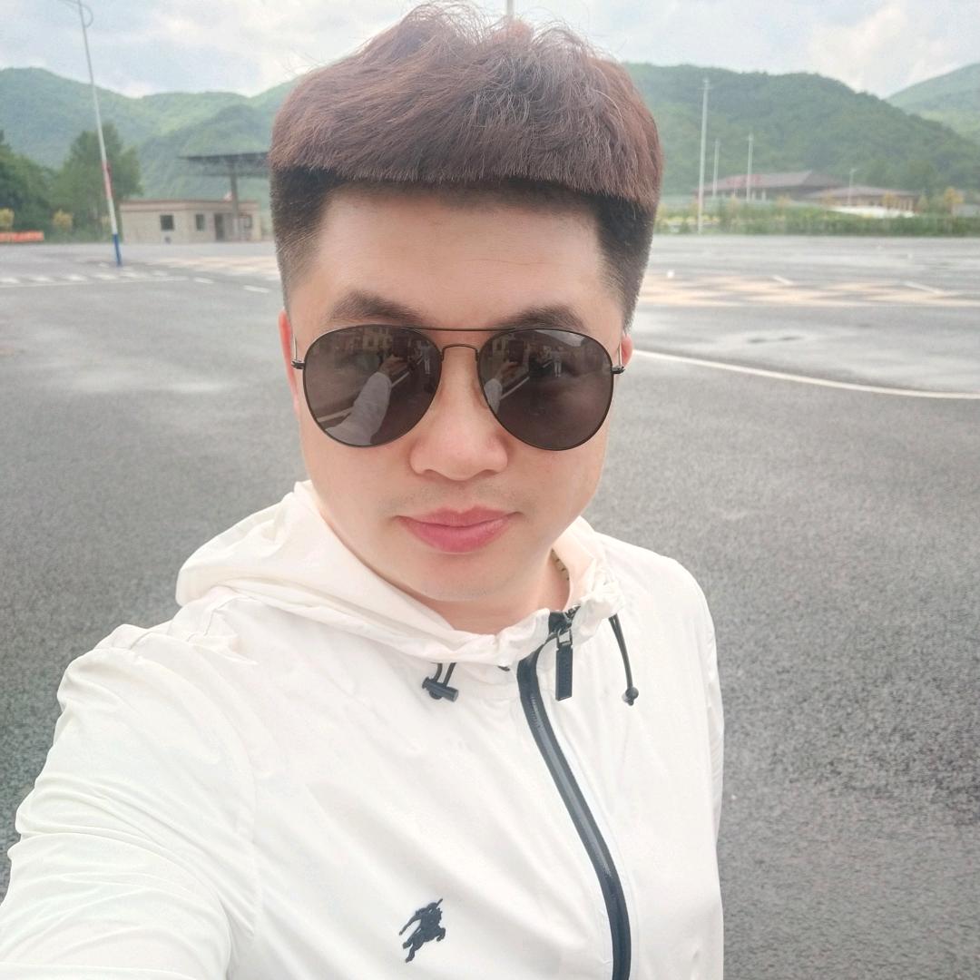 @关小白@
