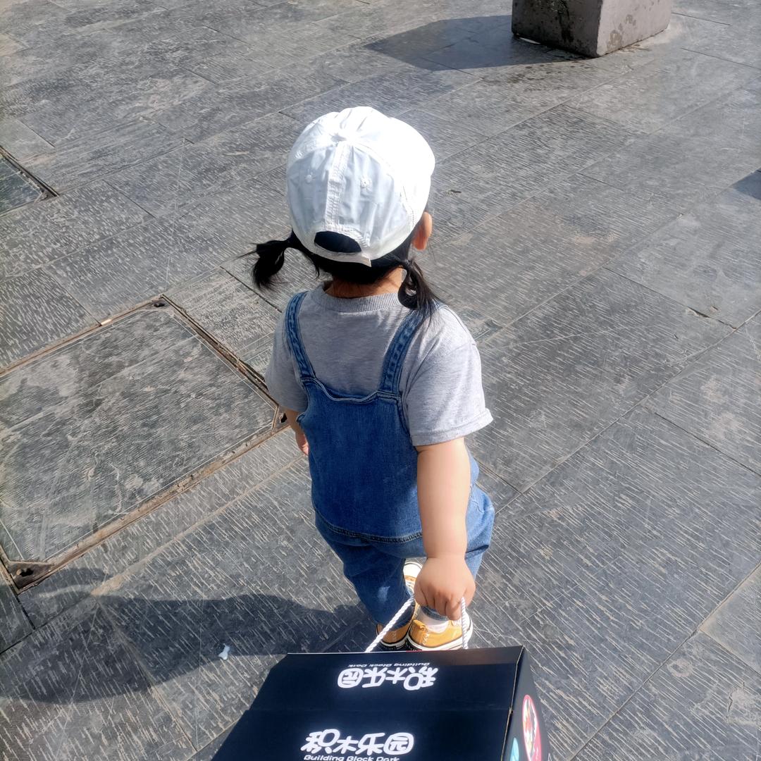 ᥫᩣ༠°