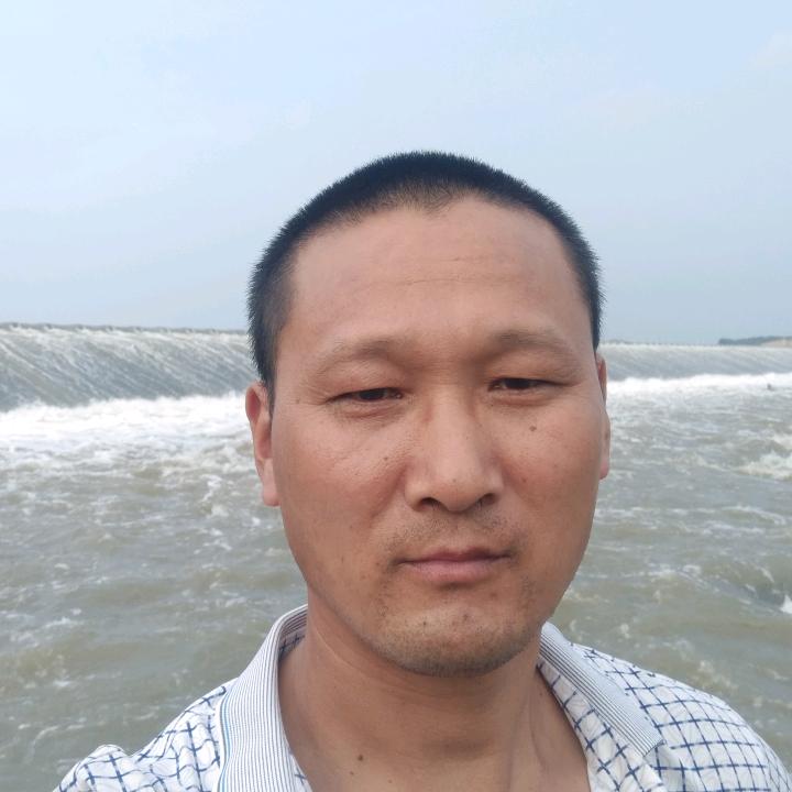 相依相伴