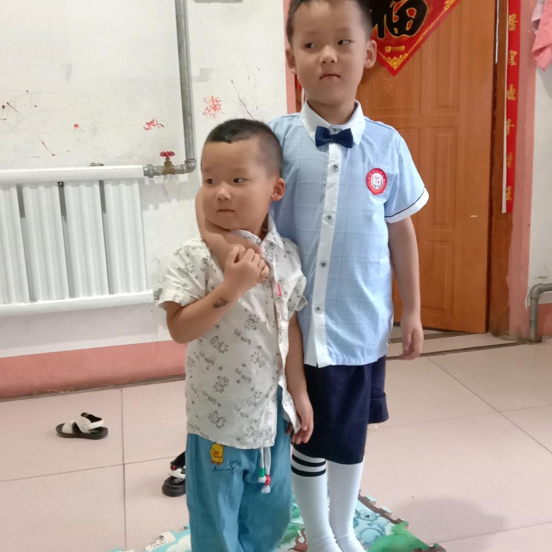 赵昱丞