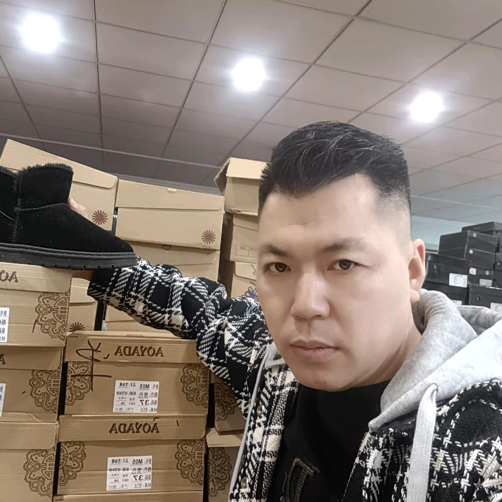 雪步鞋业