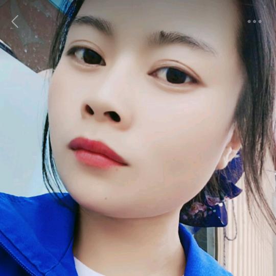 京世界家电家居曹苹