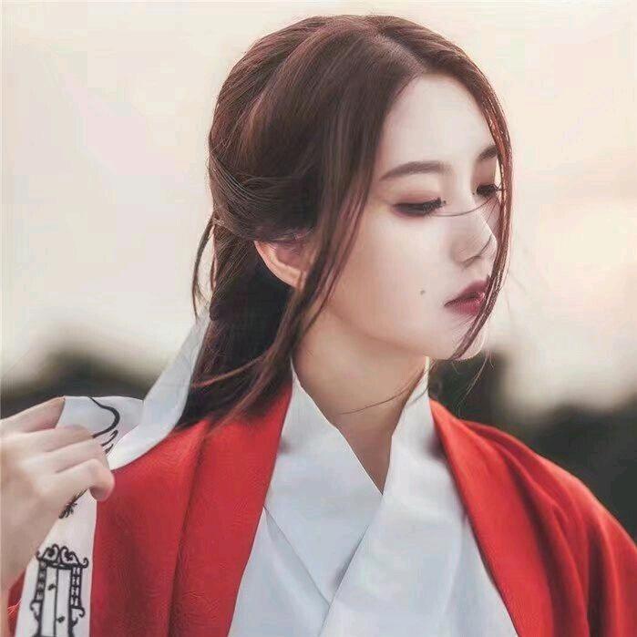 英-zi👑.