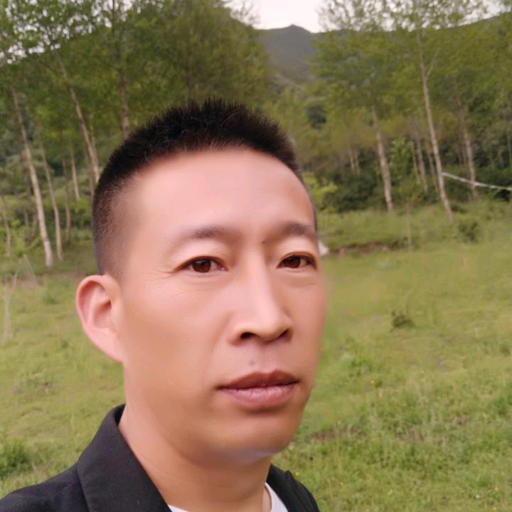 燕语茶馆军军