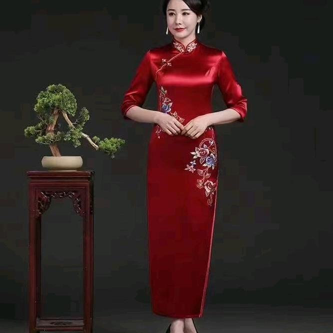 风剪云服装定制店