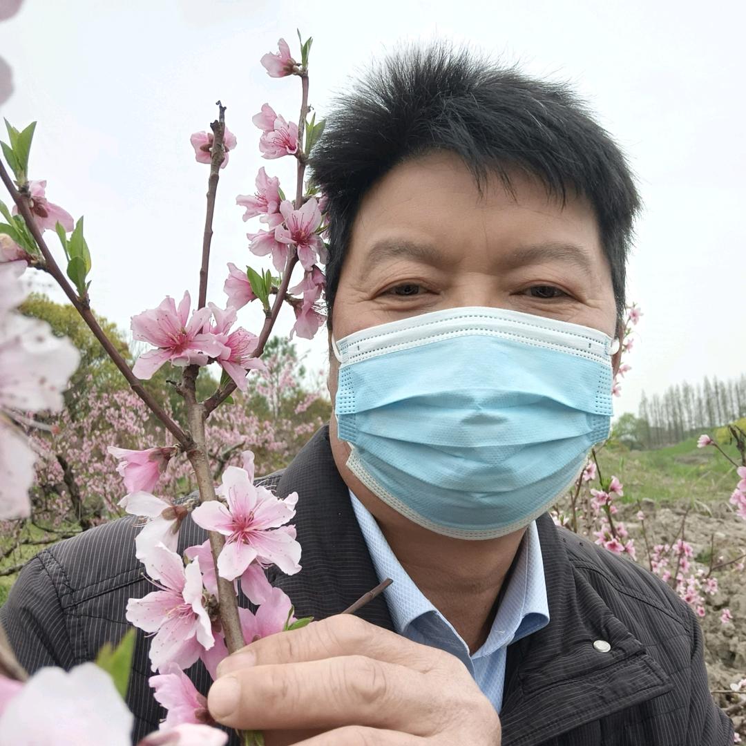 邓光千