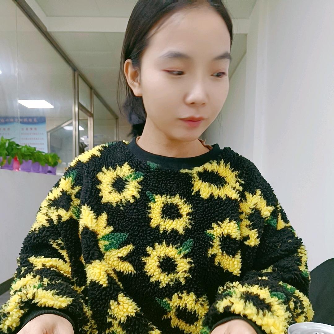 鸭小妹（晚上11点直播）