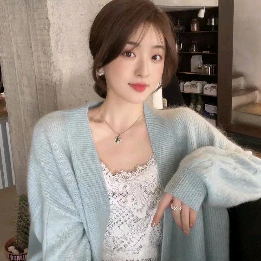 鼕鬱服装店