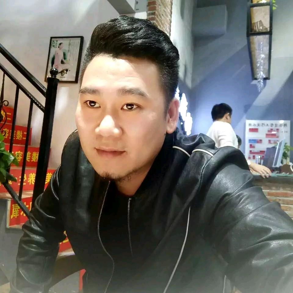 辉仔