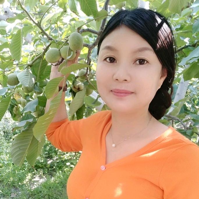 果农肖三妹