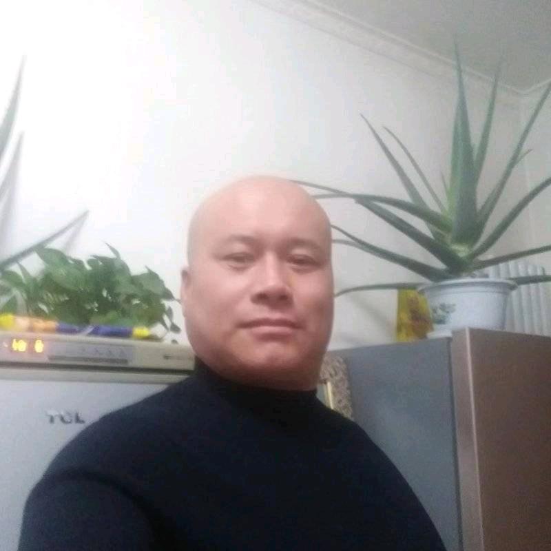 李洪财