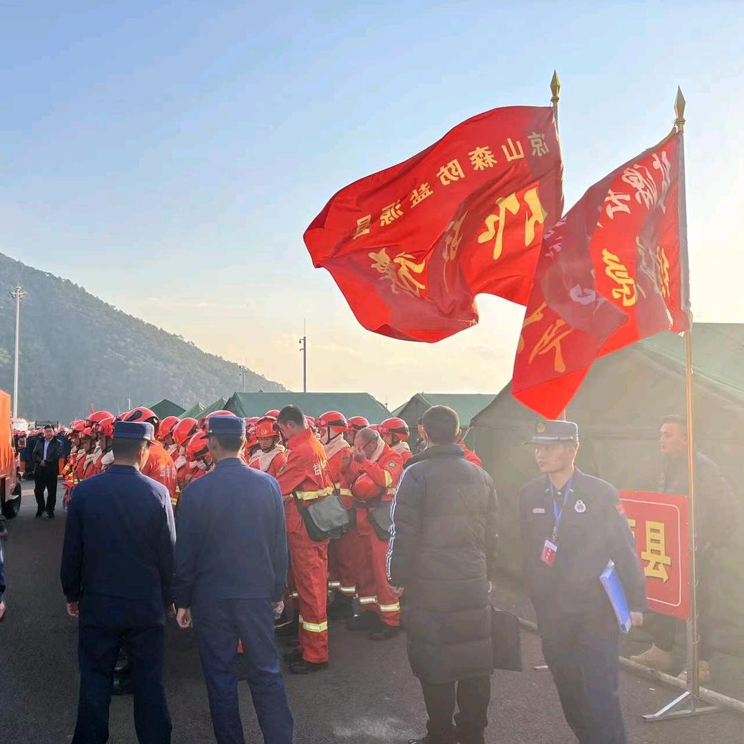四川荣俊达消防装备