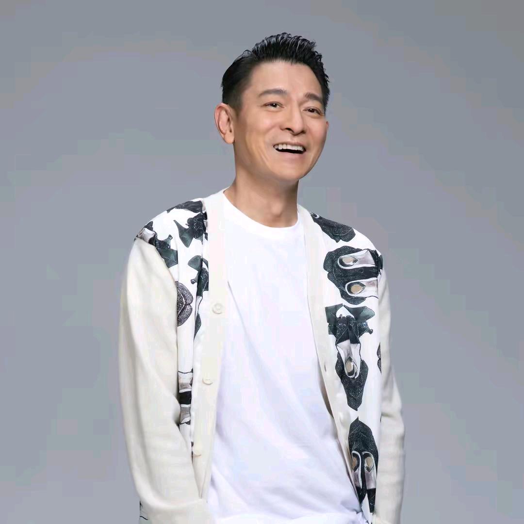 Andy🔥天下华迷是一家（NO.1)