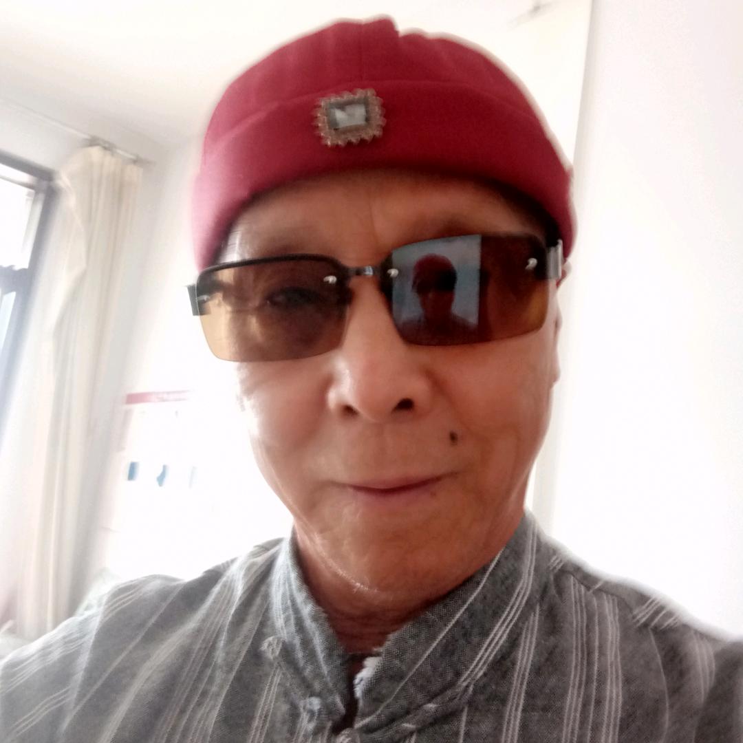 刘輝