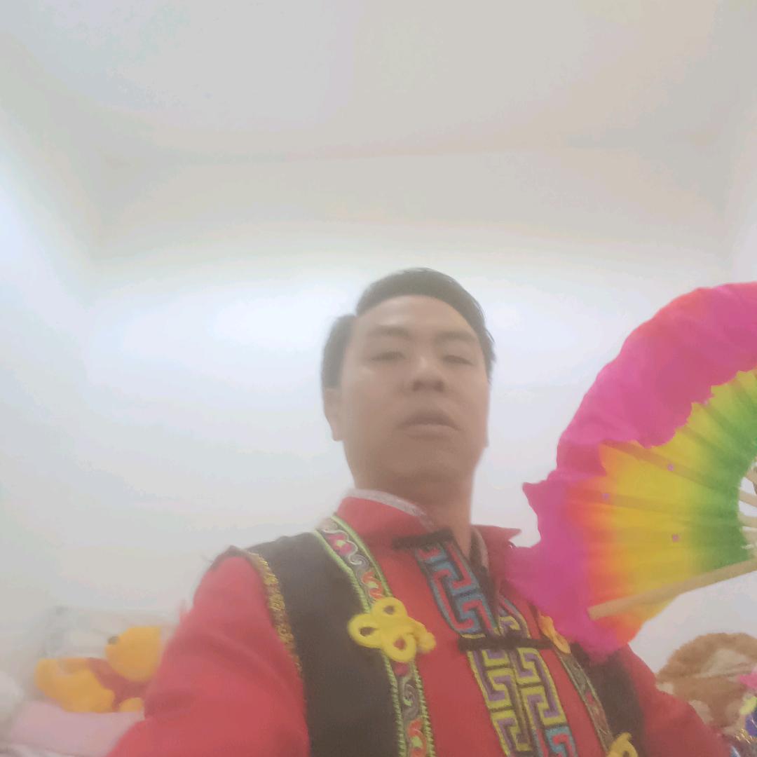 花登爱号者，，，，，赵