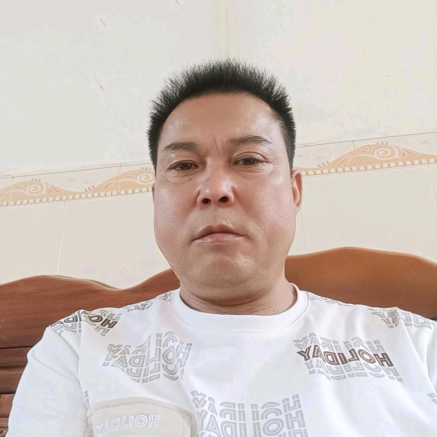 辉煌飘飘