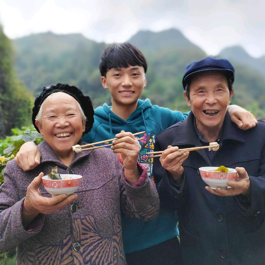 回村的晓锋
