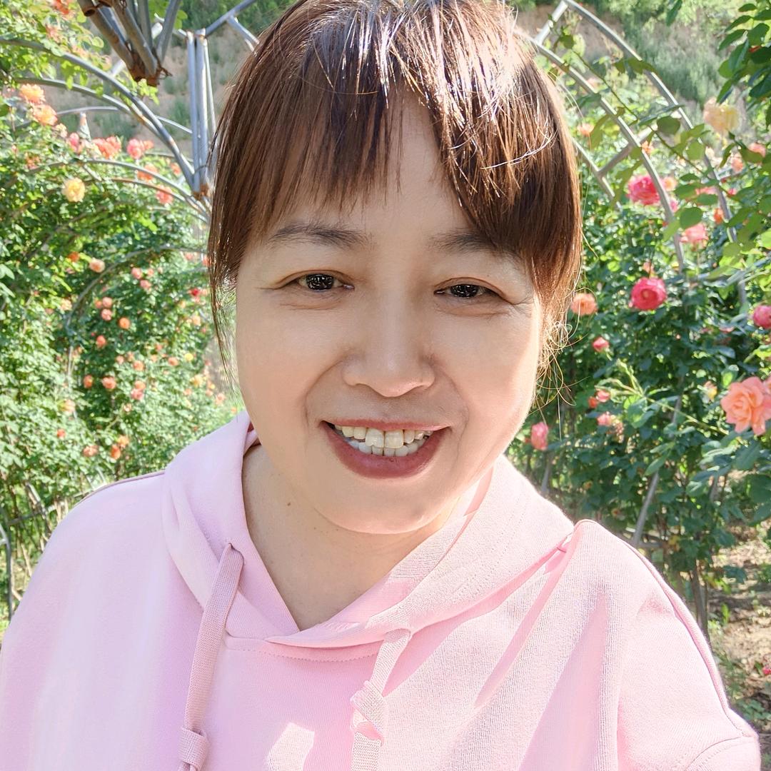 高端家政连老师