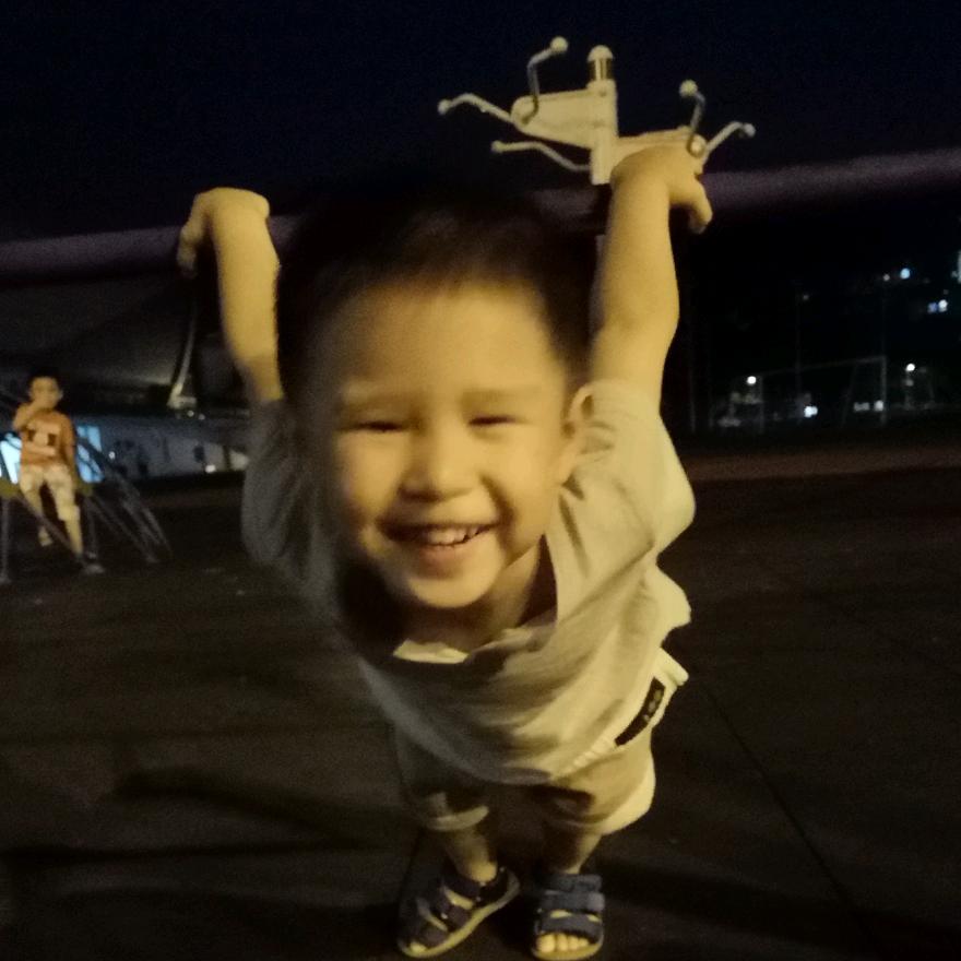 依依妖妖