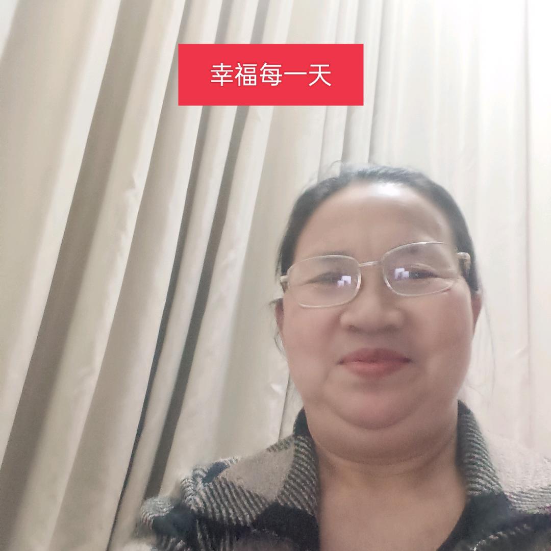 宝奶奶👵🏻（晚八点开播）