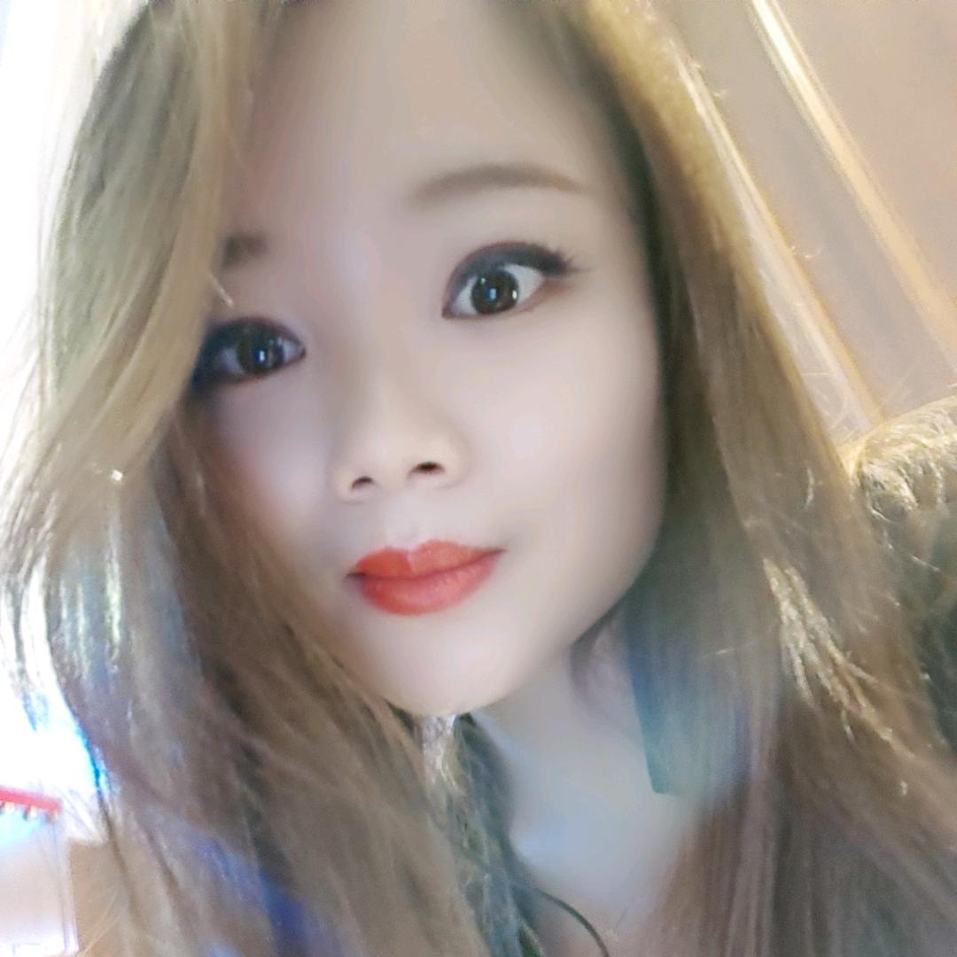 🌺丫  头