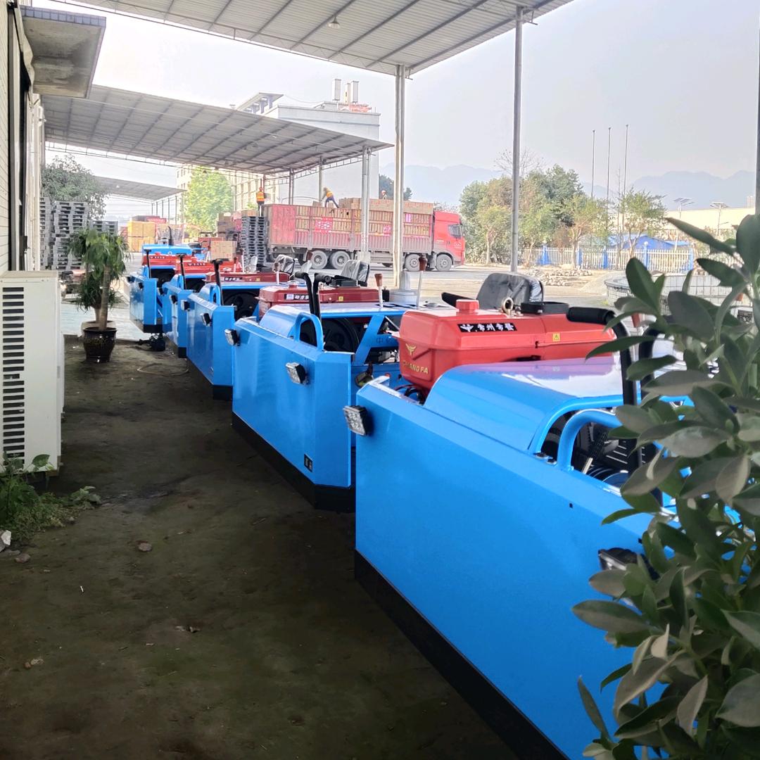 炜景工程机械   王中