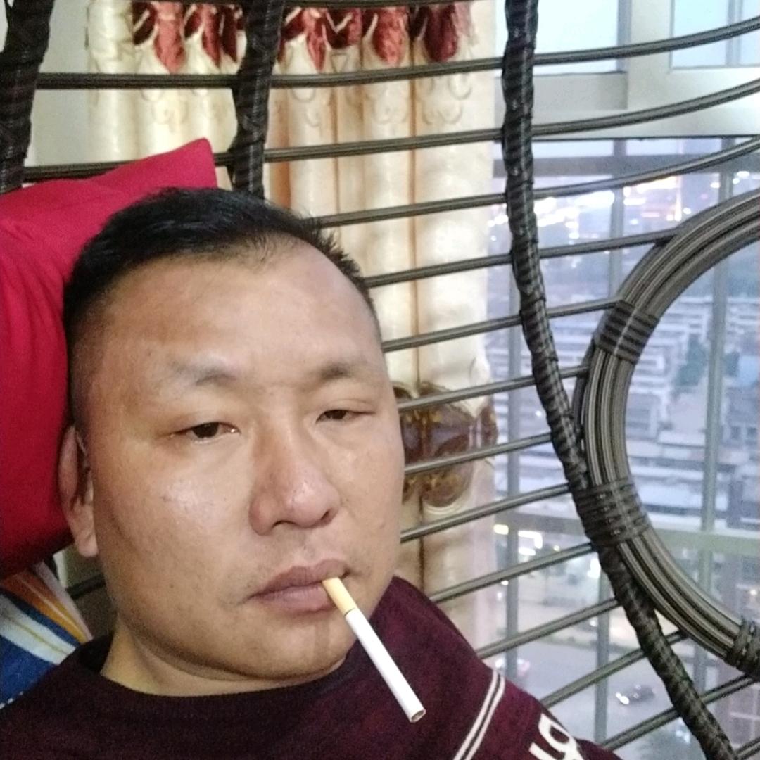 抽孤独，喝寂寞