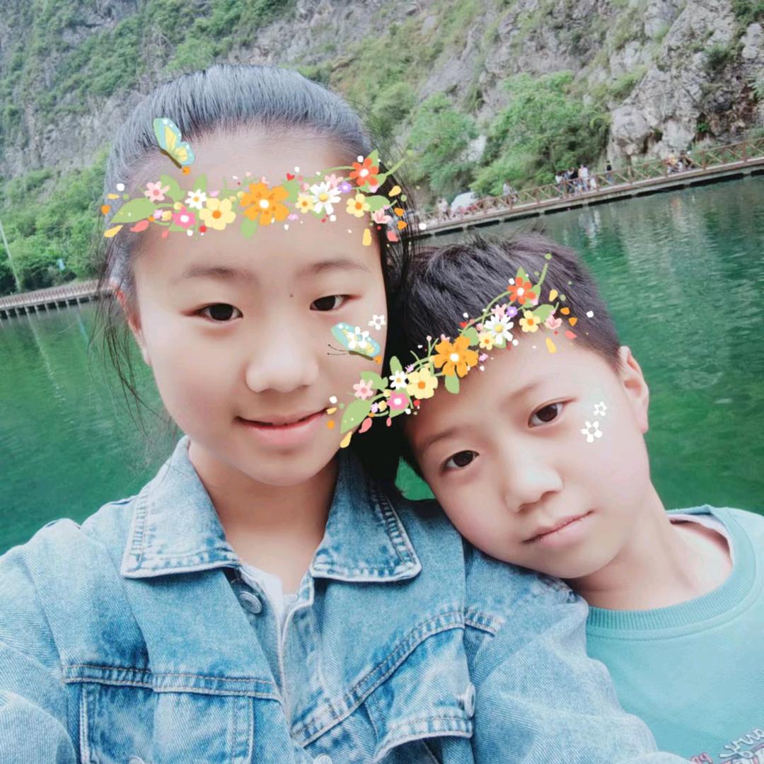 红花还徐绿叶陈