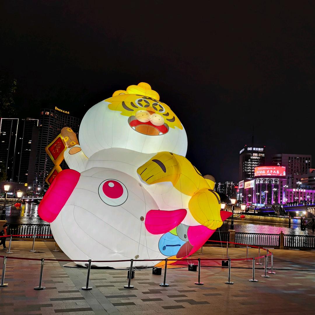 飞翔的企鹅