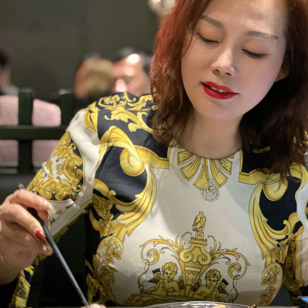 时尚姥姥（蜡烛）