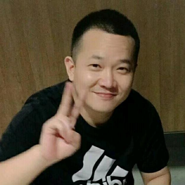 龙落蓝尘！
