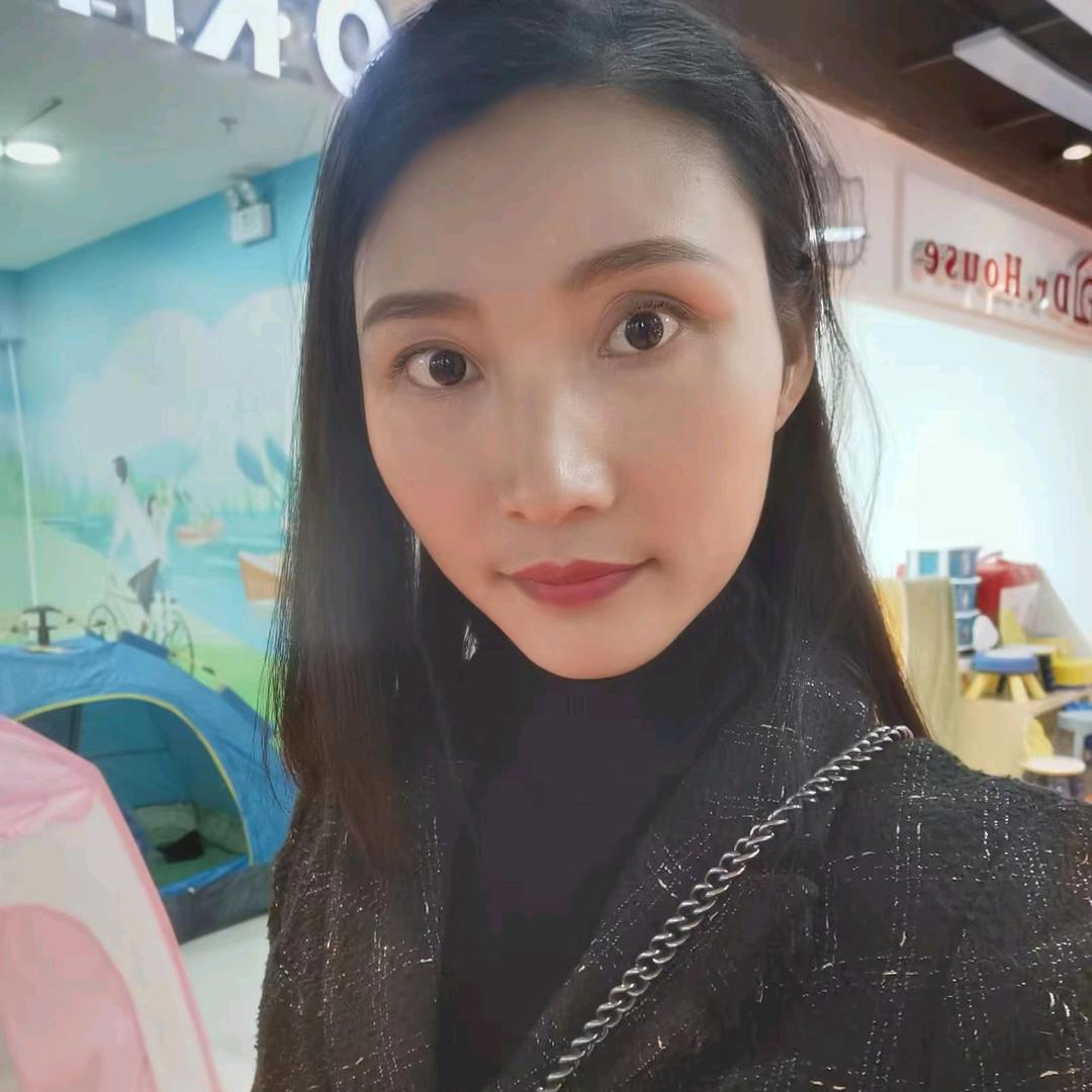 缅甸青青（乐乐的姐姐）