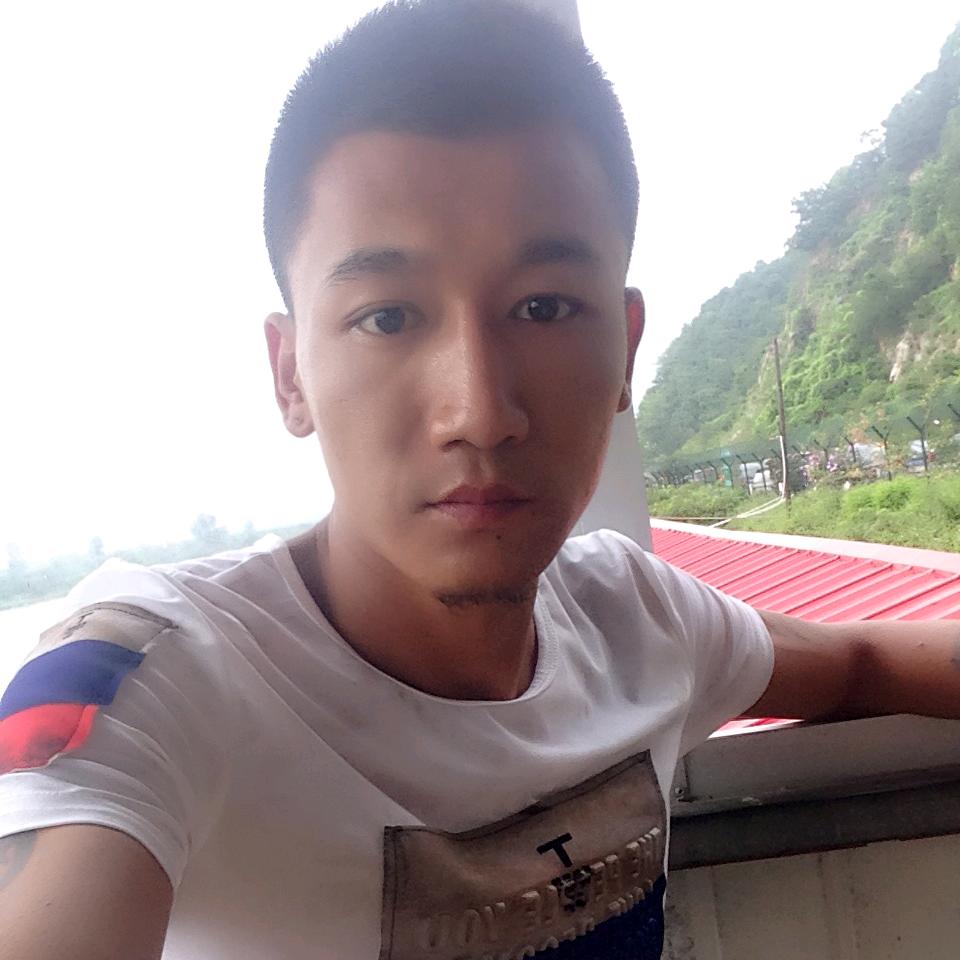 小 威  高位截瘫