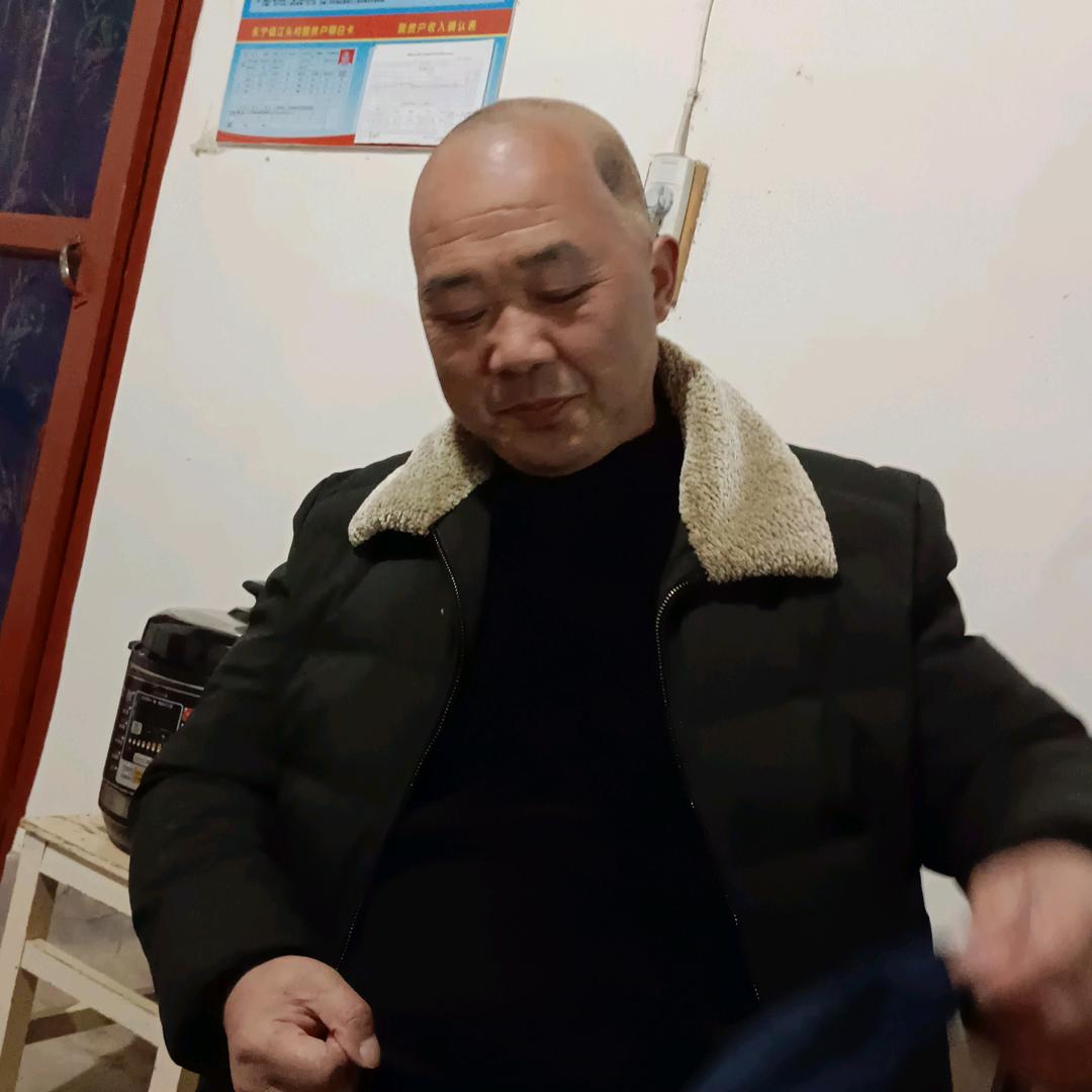 ‘、